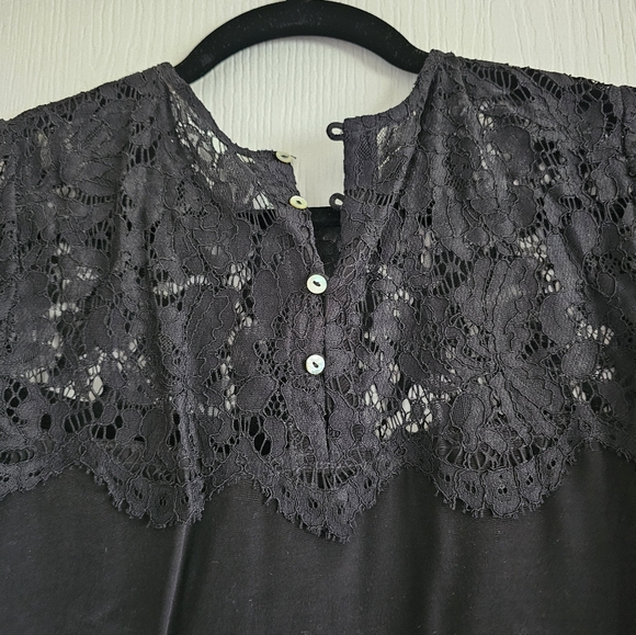 Lace detail long sleep top - Picture 3 of 4